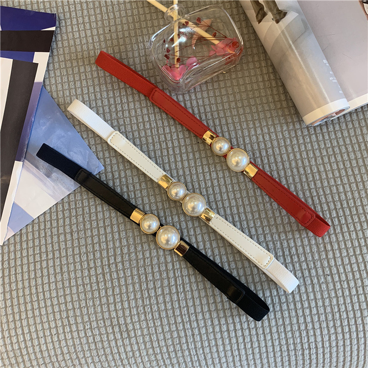 Rugalmas öv ötvözet csattal, csattal záródó, irodalmi retro stílus, 2020 ősz