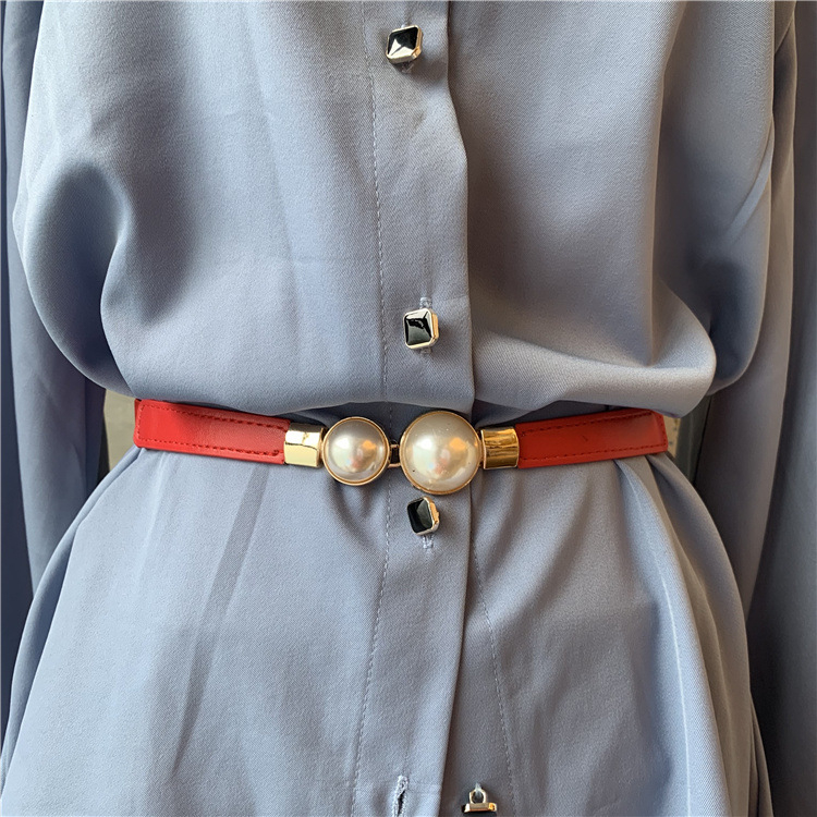 Rugalmas öv ötvözet csattal, csattal záródó, irodalmi retro stílus, 2020 ősz