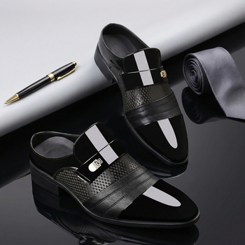 Férfi casual üzleti cipő hegyes orrú, felső része szintetikus bőr, talpa gumi, slip-on záródás