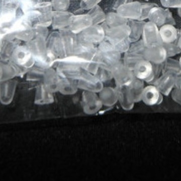 Bezokvirni okvir za naočale, PVC materijal, plastični kapak i vijčani kapak; pakiranje 10000 kom.