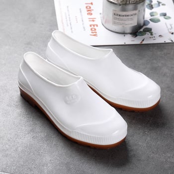 Élelmiszer-minőségű konyhai csúszásmentes slip-on lábbeli, alacsony szárú, PVC anyagú, vízálló és sav-bázis ellenálló, uniszex