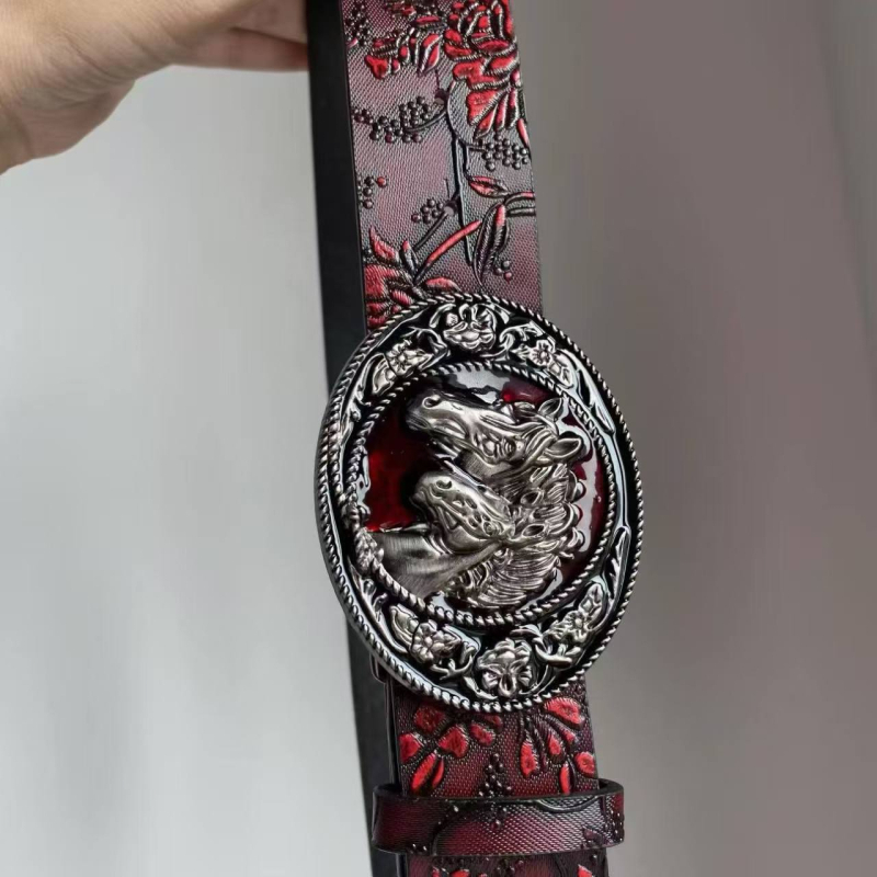 PU kožni kaiš s aluminijskom kopčom, zaključavanje iglom, širina 2–4 cm, elektroplatiranje