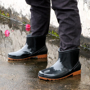 Alacsony profilú esőcsizma férfiaknak és nőknek, csúszásmentes és vízálló, PVC felsőrész, műanyag talp
