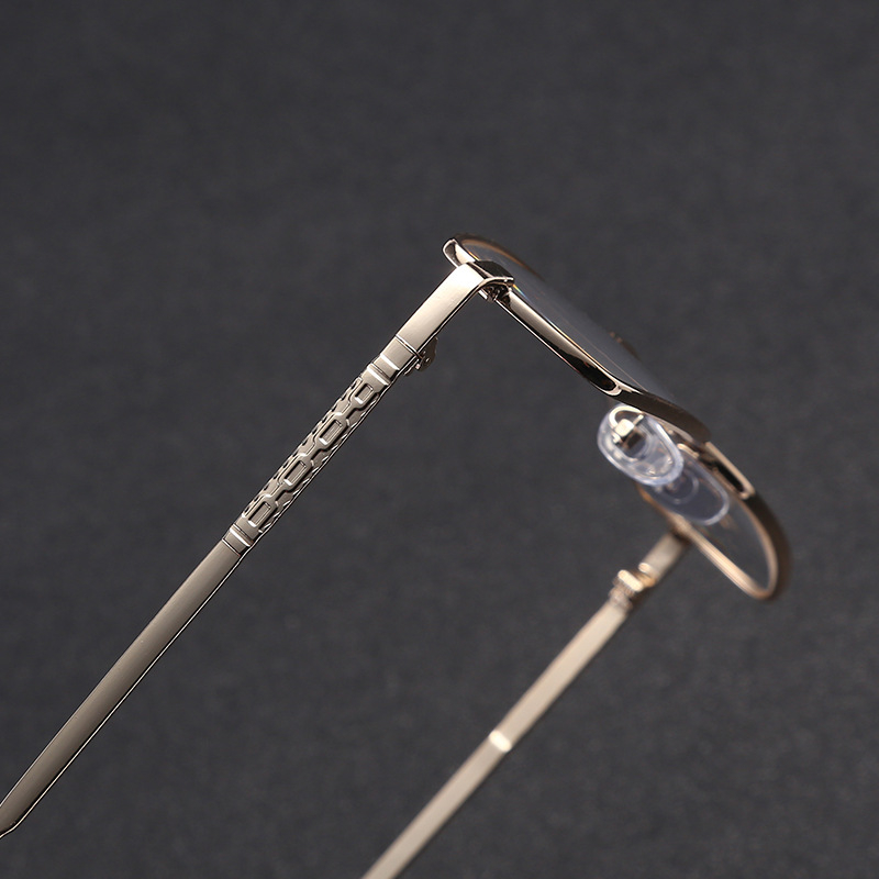 Naočale za čitanje, model 8002, kvadratni okvir s punim okvirom, leće PC, okvir PC/metal