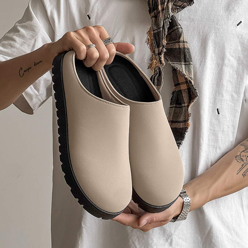 Muške Baotou slip-on papuče s gornjim dijelom od umjetne kože, PVC đon, injekcijski oblikovana konstrukcija, izdanje 2025.