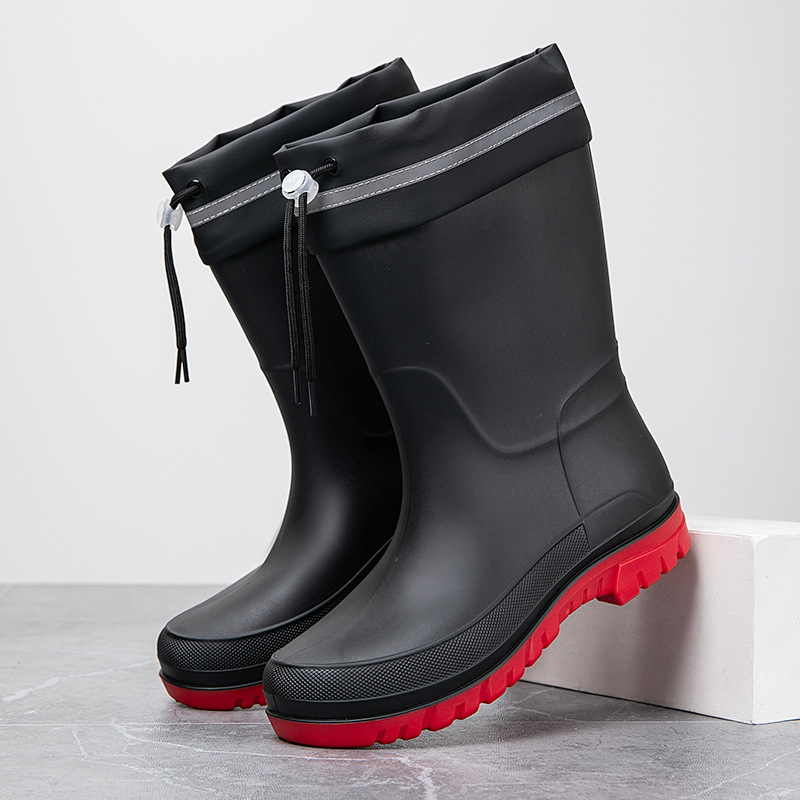 Férfi esőcsizma, középhosszú, vízálló, csúszásmentes, kopásálló, EVA talpbetét