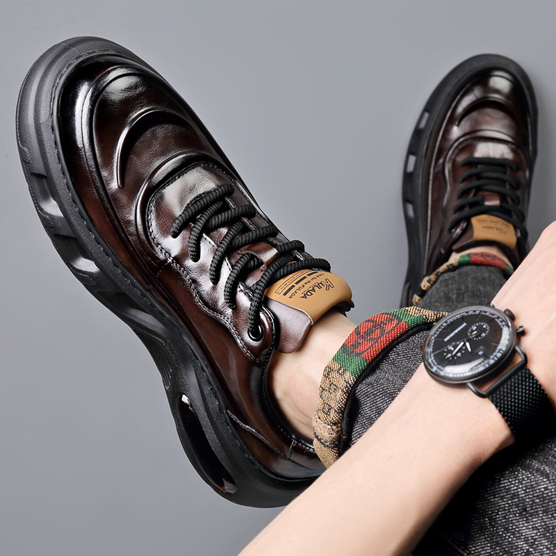 Muške kožne cipele s gornjim dijelom od prave kože, prve sloj teleće kože, zaobljena vrhunca (prozračan, protuklizna potplat, gumeni đon, ulošak od svinjske kože)