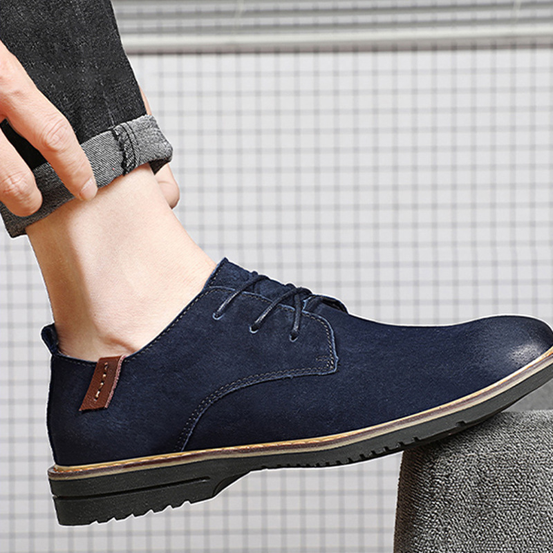 Muške mokasinke od pigskin kože, za poslovne i casual nošenje, okrugli vrh, slip-on, PU ulošak, gumeni potplat, niski potpet 1–3 cm