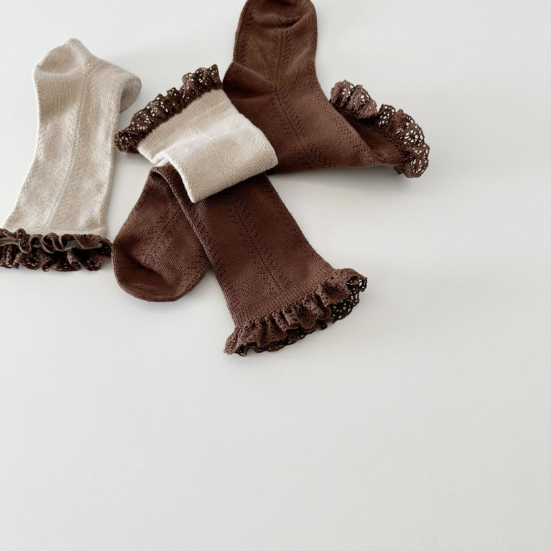 ChocoBerry dječje bezšivne čarape s čipkom, srednji tubus, 90% pamuk, 12–14 igala/3 cm