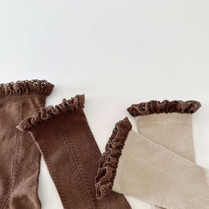 ChocoBerry dječje bezšivne čarape s čipkom, srednji tubus, 90% pamuk, 12–14 igala/3 cm