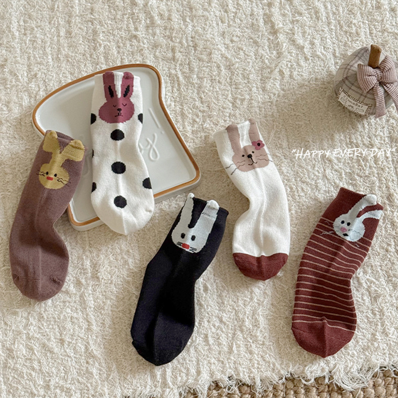 Șosete pentru copii până la gamba medie, cu model iepuraș cartoon, 75% bumbac, tricot jacquard respirabil, toamnă-iarnă, pentru copii 3-8 ani