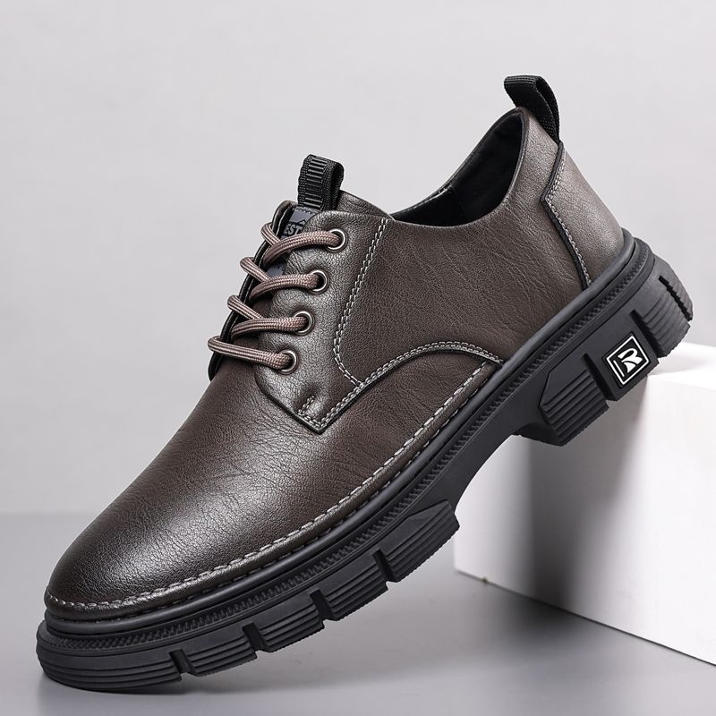 Muške cipele od split kože s mekanom potplatom za zimu — gornji dio split koža; potplata guma; ulošak PU; unutarnji materijal split koža; prozračné, lagane, protuklizne