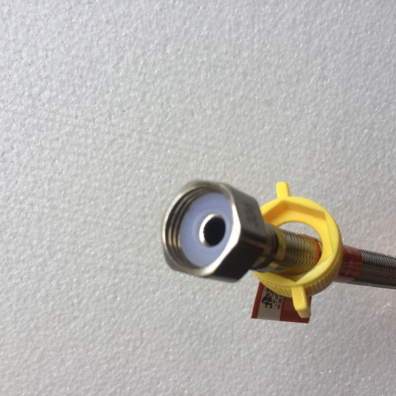 Cap de furtun din oțel inoxidabil 304, împletit, pentru țeavă de intrare (Model: furtun 304; Material: oțel inoxidabil 304; Presiune nominală: 10; Temperatură de funcționare: 100°C; Tip instalare: filet)