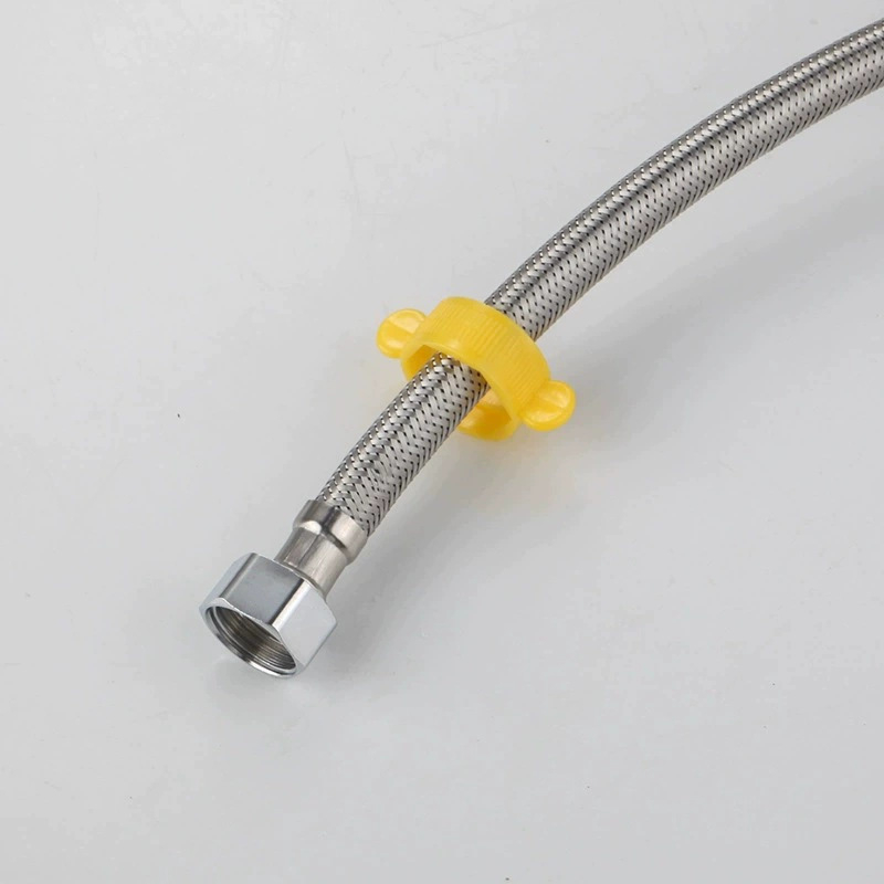 304G оплетен маркуч от неръждаема стомана за вход към водонагревател и тоалетен кран — 0.8 MPa, 0–90°C, ръчен монтаж