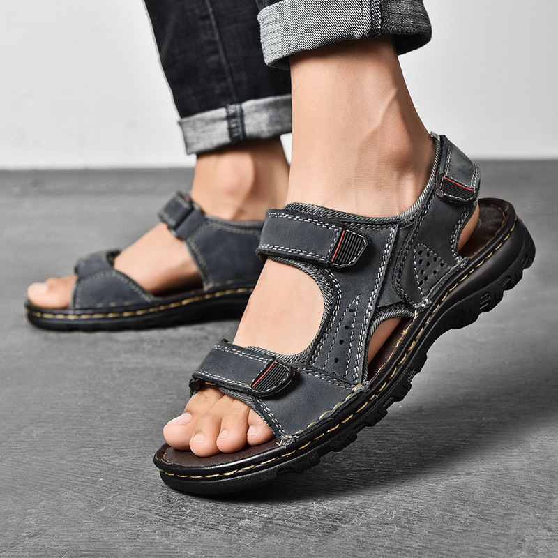 Escape Leopard férfi bőrszandál, nyitott ujjal, Velcro zárás, gumi talp, lélegző, csúszásmentes