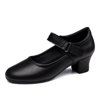 Idős nőknek szóló tánccipő — könnyű, kényelmes, lapos sarok; talpanyag: marhaín, Tesri márka