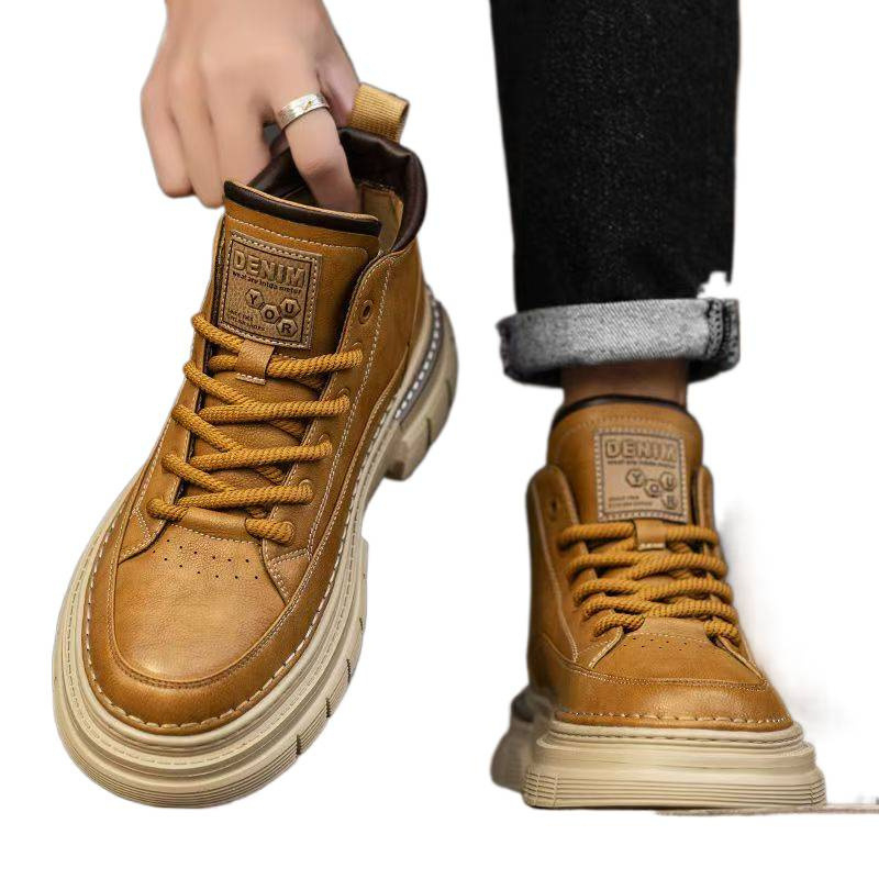 Férfi Chelsea bakancs, középmagas, mű PU felsőrész, PVC talp, 3-5 cm sarokmagasság, elöl kötődés