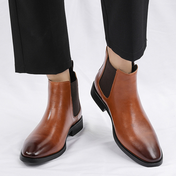 Férfi bőr Chelsea csizma, PU felsőrész, gumírozott talp, középmagasságú csizma, hegyes orr, alacsony sarkú