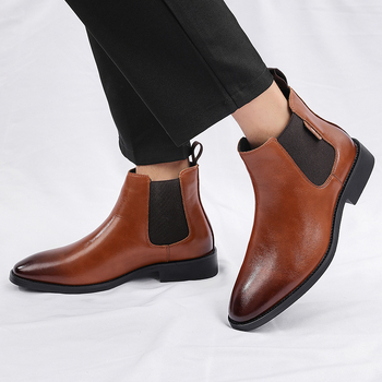 Férfi bőr Chelsea csizma, PU felsőrész, gumírozott talp, középmagasságú csizma, hegyes orr, alacsony sarkú