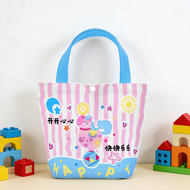 Detská plátená taška na darčeky s kresleným štýlom – Materiál: plátno; Logo tlač: Áno; Na sklade + prispôsobiteľné