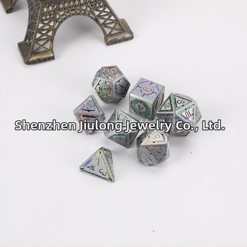 7 darabos fém dobókocka készlet, cink ötvözetből, több oldalú, derékszögű forma, testreszabás elérhető