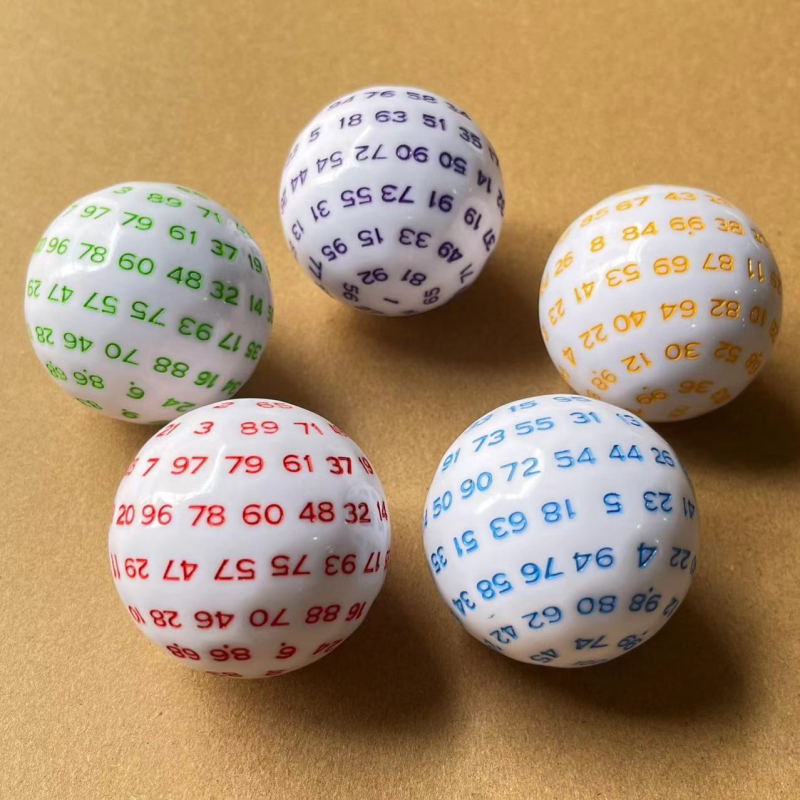 Akrilne kocke, s 100 stranama i zaobljenim kutovima, 300 komada u kutiji, obrada i prilagodba dostupni