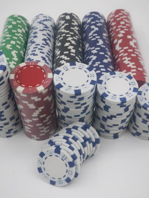 Set pokerskih čipova Ronda, model JEAO-HG-02, materijal: Drugo
