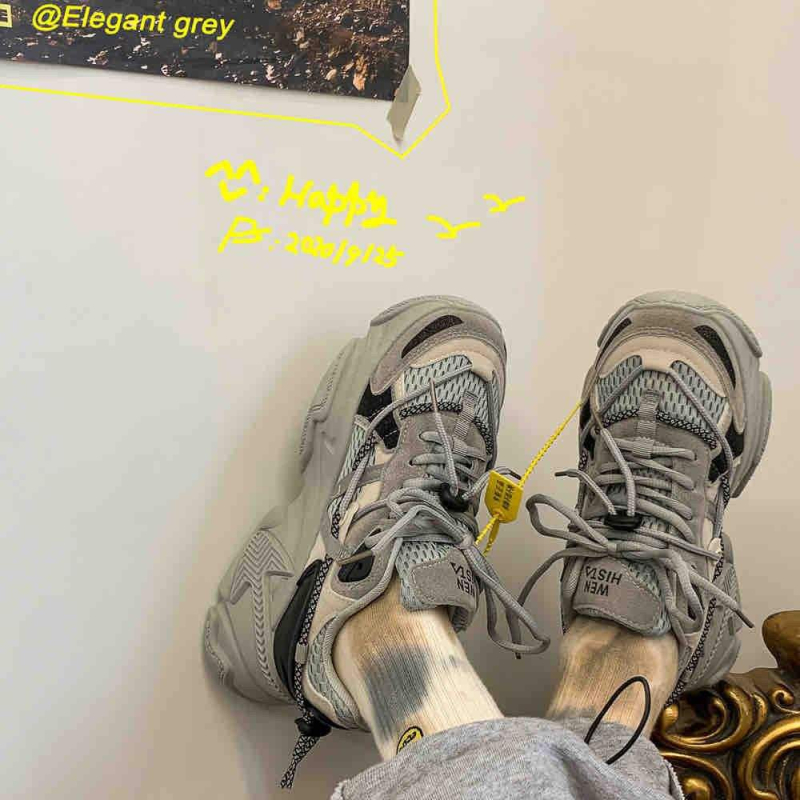 Muške tenisice u stilu dad shoes — otvoreni prsti, vezanje, gumeni potplat, prozračne, lagane