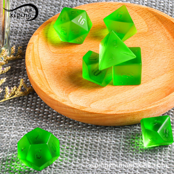 7-djelni kristalni set D&D kockica, K9 Crystal, višeuglene kocke, pravokutni stil