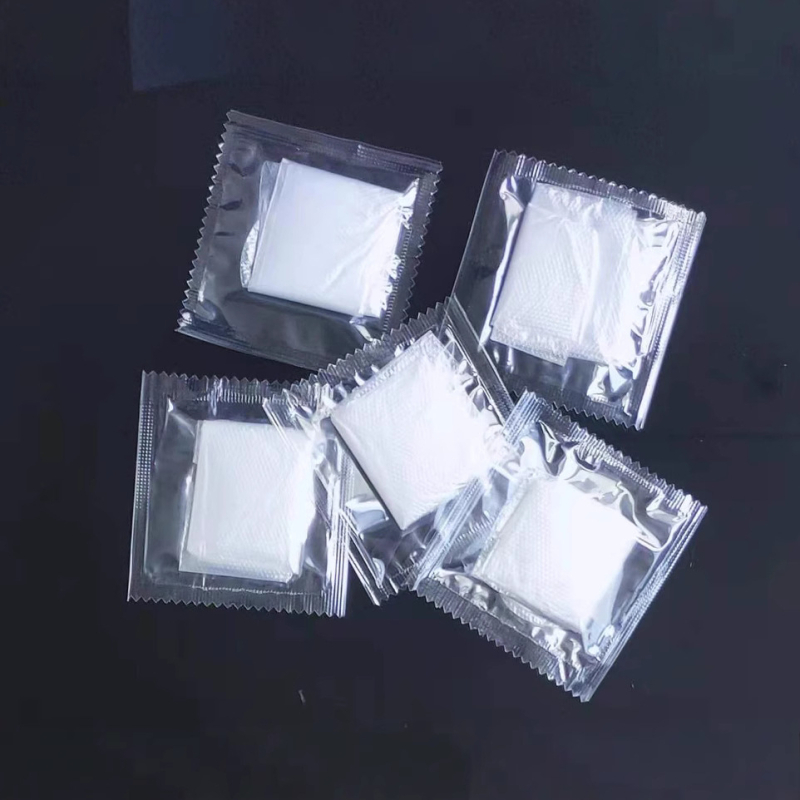 Jednokratne rukavice, individualno pakirane, proziran prehrambeni plast, za dostavu hrane
