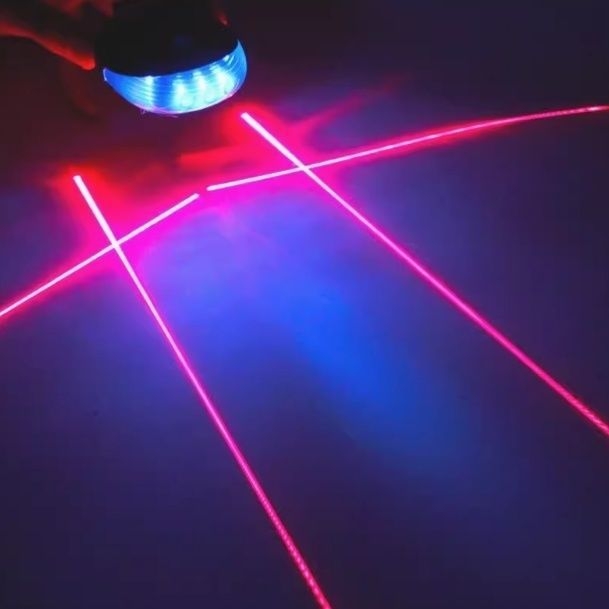 Svjetlo za planinski bicikl s laserskim stražnjim svjetlom, LED upozoravajućim svjetlom i svjetlom za sjedalo za noćnu vožnju