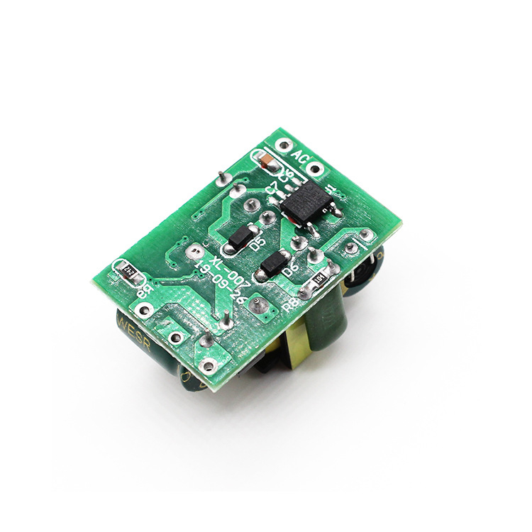 Napajni modul, 5V 700mA, 3.5W, ulaz 220V, 4-pin
