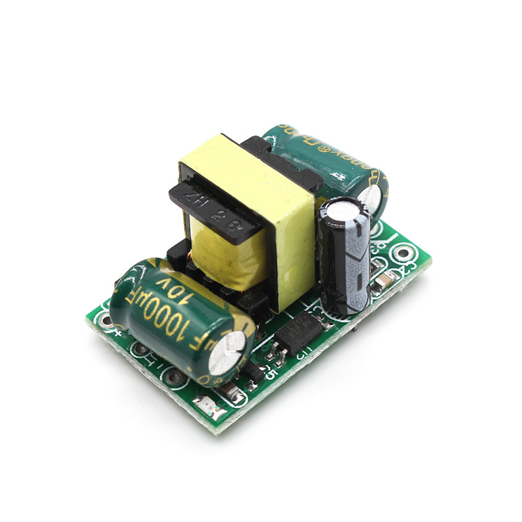 Napajni modul, 5V 700mA, 3.5W, ulaz 220V, 4-pin