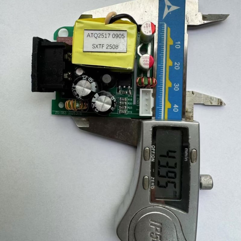 Adaptor de alimentare AC-DC reglat, modul de coborâre, intrare 100-240V, ieșiri 5/9/12/15/24V, 45W, 5A