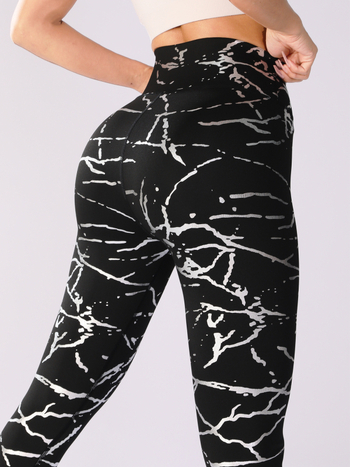 Joga hlače s visokim strukom, dizajn za podizanje kukova, odvlaživanje vlage i brzo sušenje, skraćena dužina.