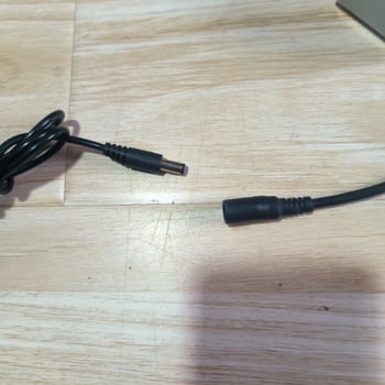 Napajanje s PWM upravljanjem 12V 1A za DC opremu (PWM, 12V, 1A, 12W, ulaz 100-240V)