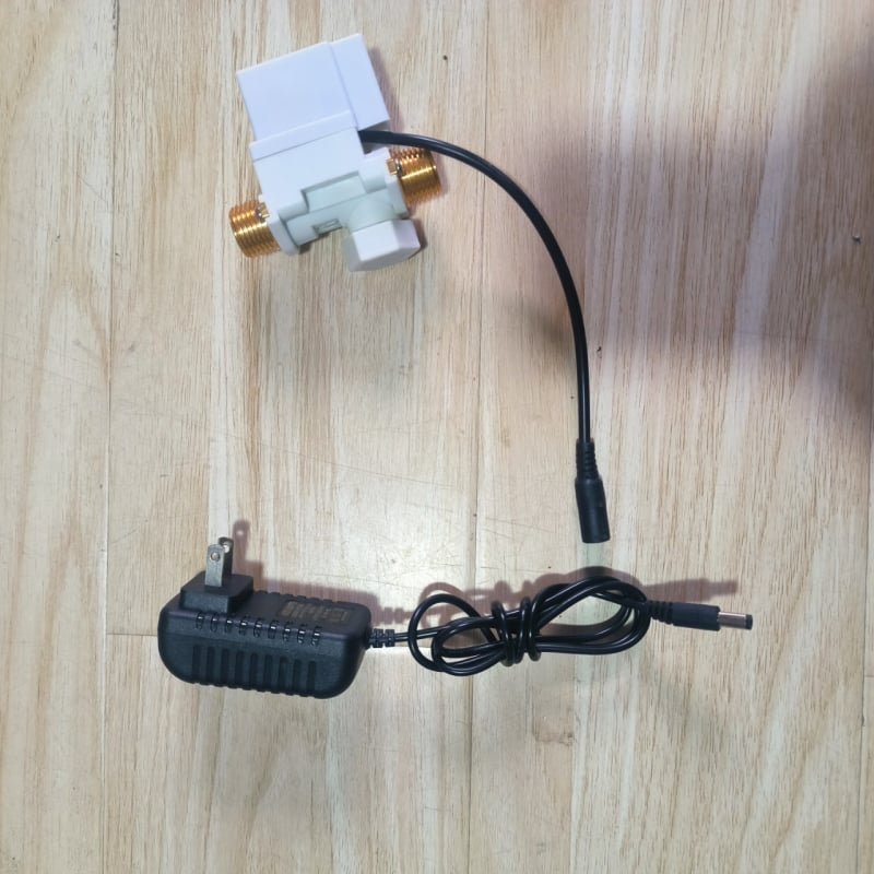 Napajanje s PWM upravljanjem 12V 1A za DC opremu (PWM, 12V, 1A, 12W, ulaz 100-240V)