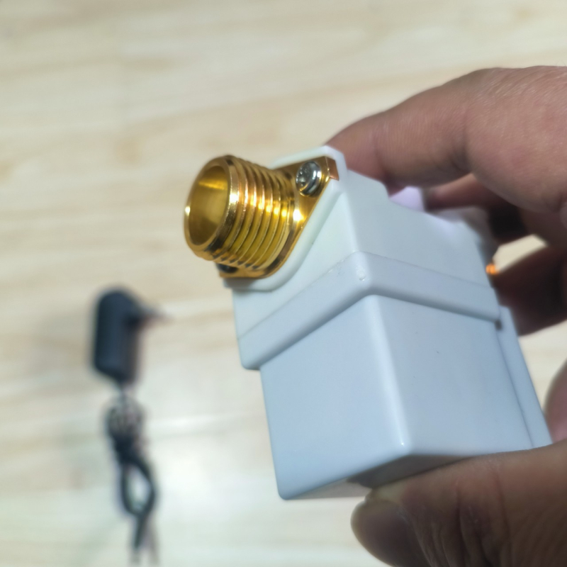 Napajanje s PWM upravljanjem 12V 1A za DC opremu (PWM, 12V, 1A, 12W, ulaz 100-240V)