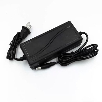 DC-DC захранване с превключване, вход 24V, изход 24V, 72W, ефективност 98%, монтаж: AC вход – DC изход