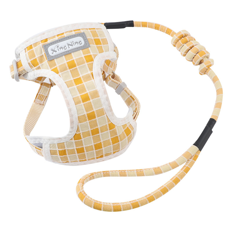 Prsni harnes za male pse s kariranim uzicom