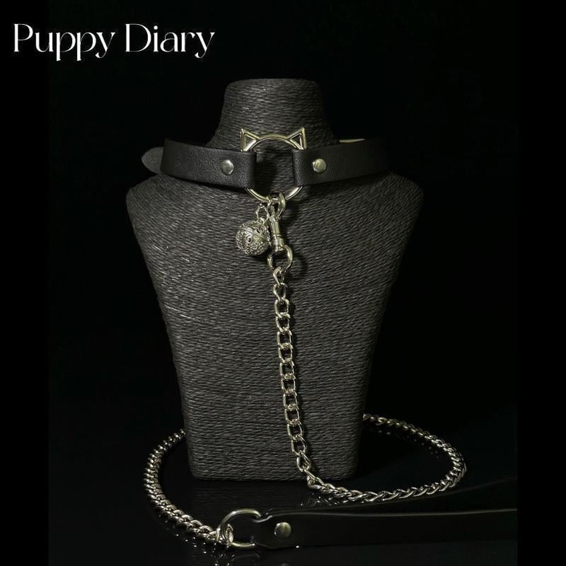 Kožni mačji ogrlica sa zvoncem i setom povodca