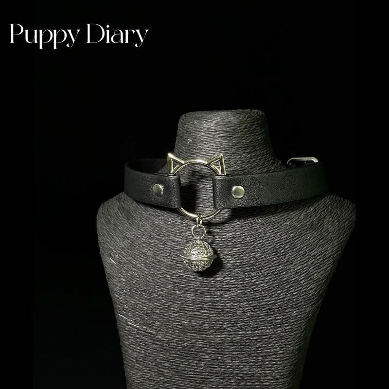 Kožni mačji ogrlica sa zvoncem i setom povodca