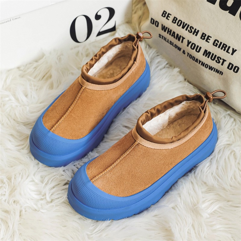 Botine de zăpadă cu blană integrată, unisex; partea superioară: blană integrată, căptușeală interioară de pluș scurt artificial, talpă din cauciuc, toc mediu 3–5 cm