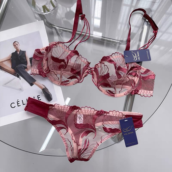 Σετ σουτιέν με υπερλεπτά καλούπια, διαπνέσιμο νάιλον ύφασμα, βασικό υλικό 70–80%, σταθεροί διπλοί ιμάντες, πίσω διπλή σειρά αγκράδων.