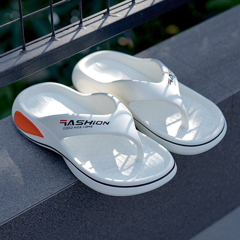 Flip-flopuri pentru bărbați, EVA pe partea superioară și talpa EVA; vârf deschis, stil tineresc; închidere clip-on; talpă turnată prin injecție