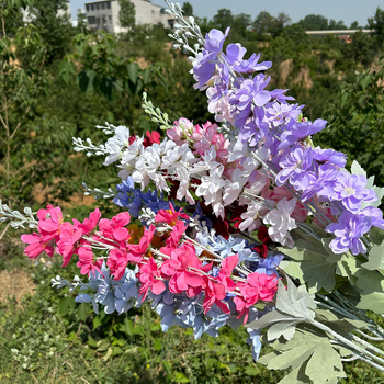 Umjetna cvjetna aranžman Delphinium u vazi, platneni materijal, dekoracija svadbene dvorane