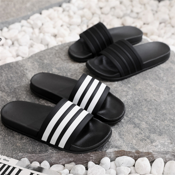 Muške ljetne japanke s korejskim stilom i tri crte, otvoren prst, casual sandale za plažu; gornji dio PVC, đon PVC, đon injekcijskom tehnologijom