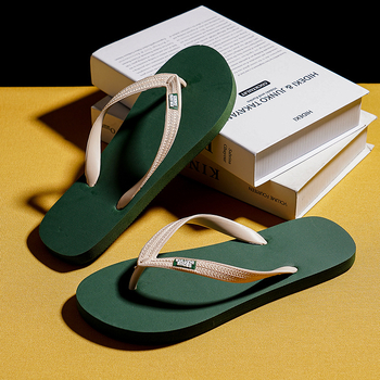 Férfi PVC papucs buborékos talppal, nyitott lábujj, csúszásmentes, gyorsan száradó