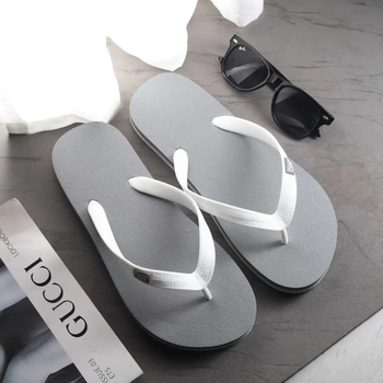 Férfi PVC papucs buborékos talppal, nyitott lábujj, csúszásmentes, gyorsan száradó