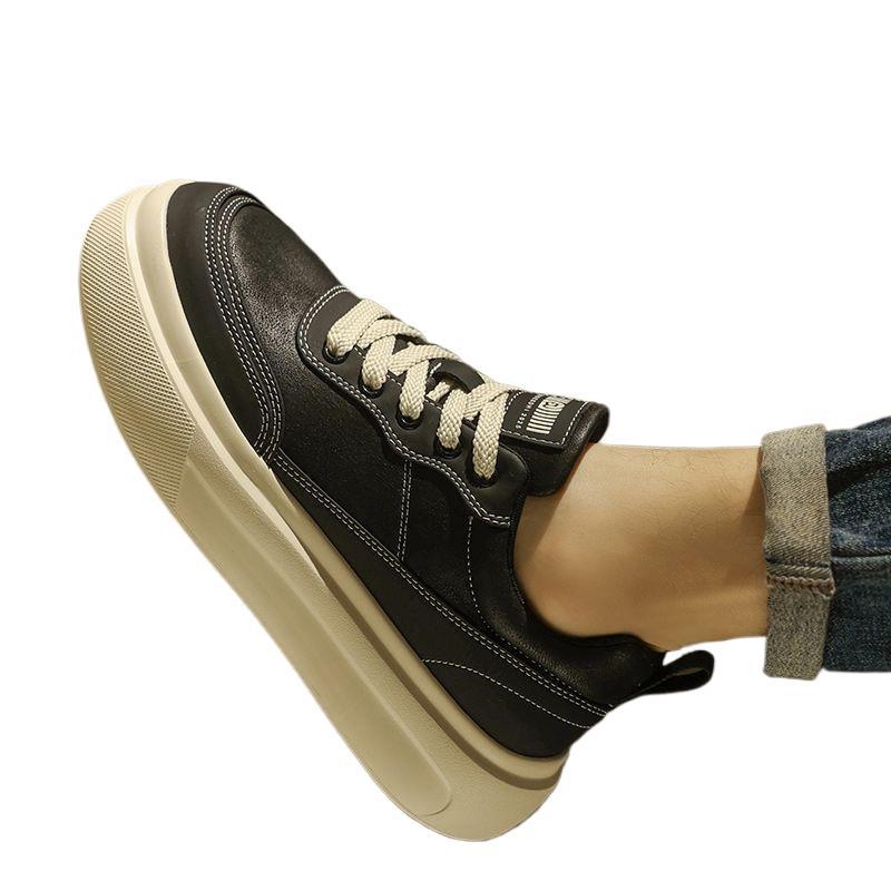 Unisex tenisice — gornji dio od mikrovlaknast kože, niski pet 1–3 cm, đon od pjene i gume, injekcijski oblikovan đon, vezanje šnurkama